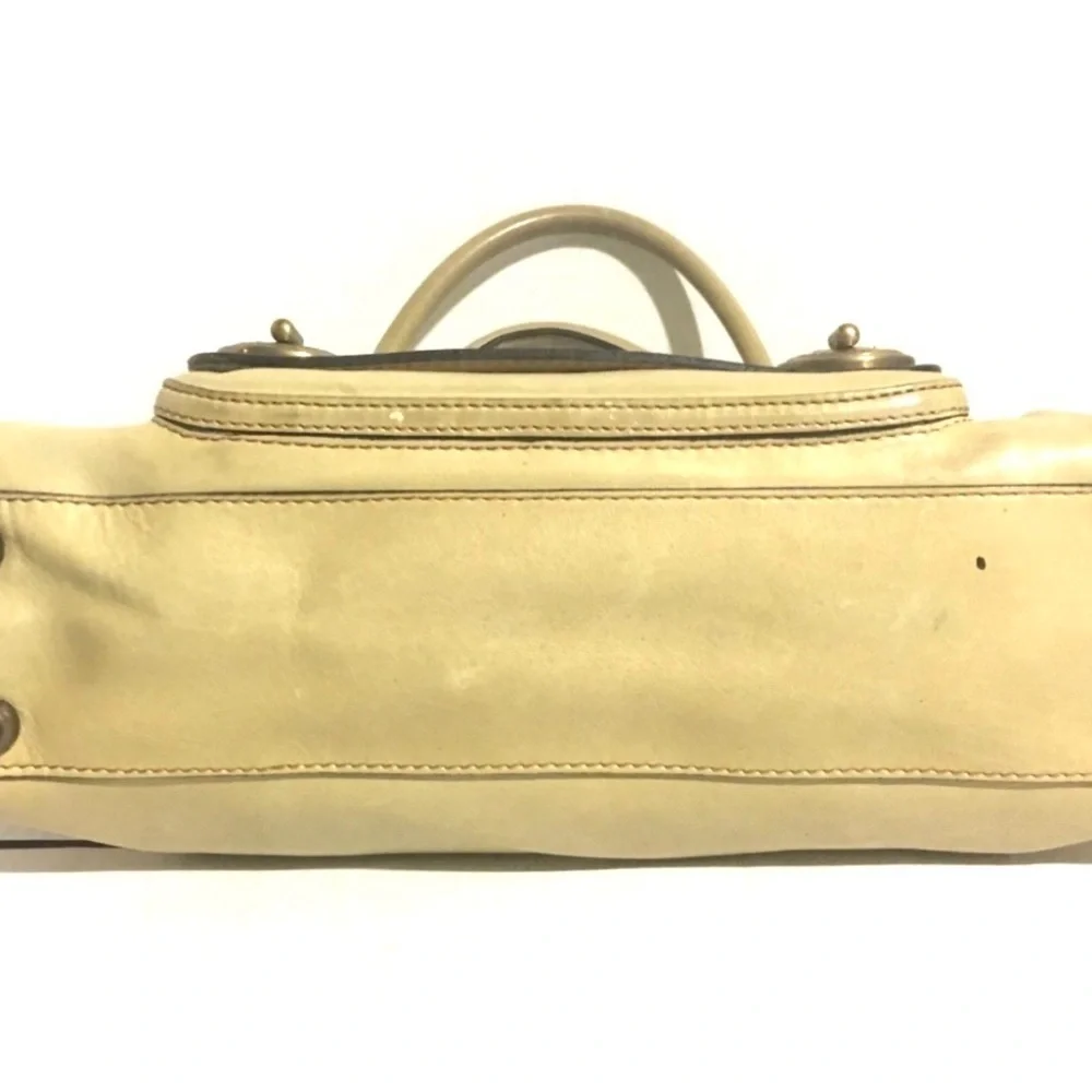 Marc Jacob’s vintage Elegant Cream satchel Handbag